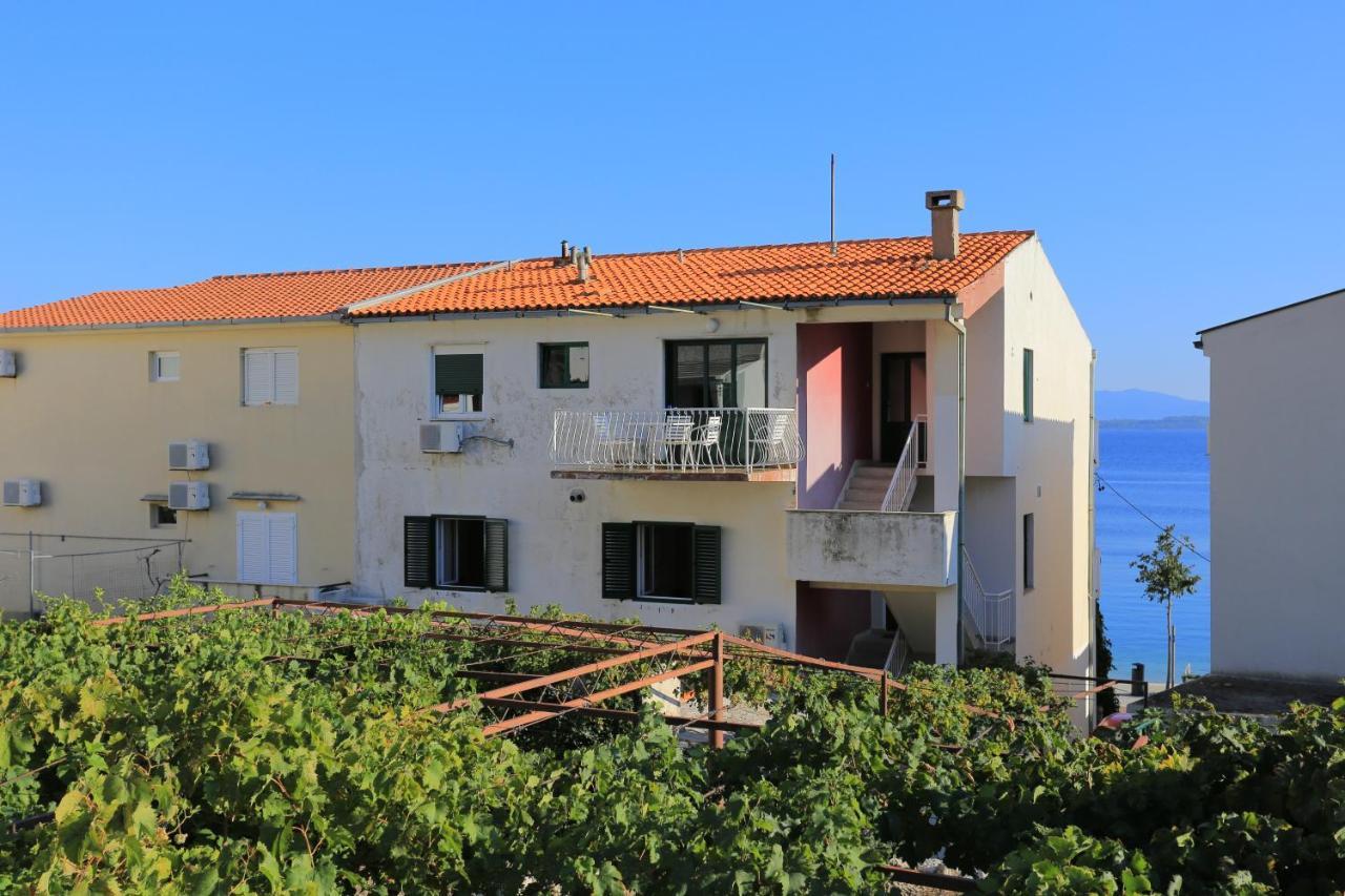 Apartments By The Sea Igrane, Makarska - 6653 Eksteriør billede