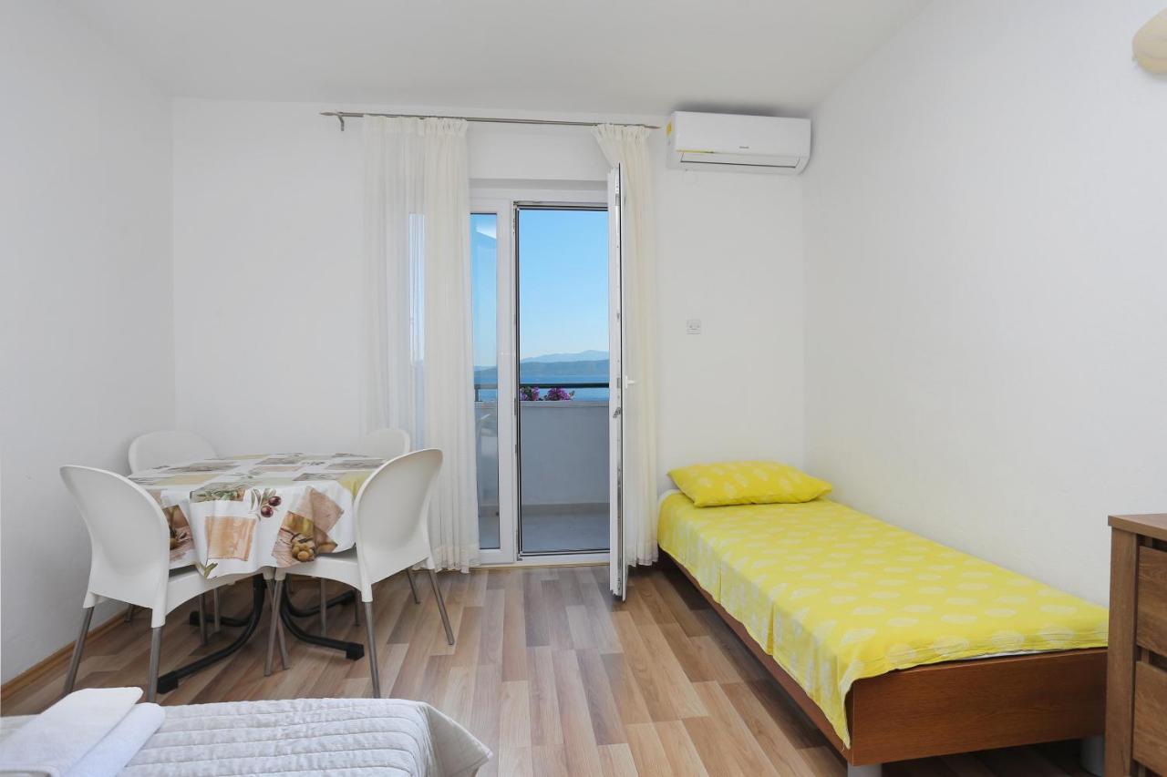 Apartments By The Sea Igrane, Makarska - 6653 Eksteriør billede