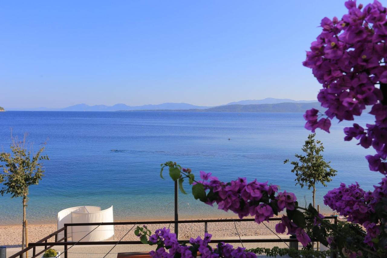 Apartments By The Sea Igrane, Makarska - 6653 Eksteriør billede