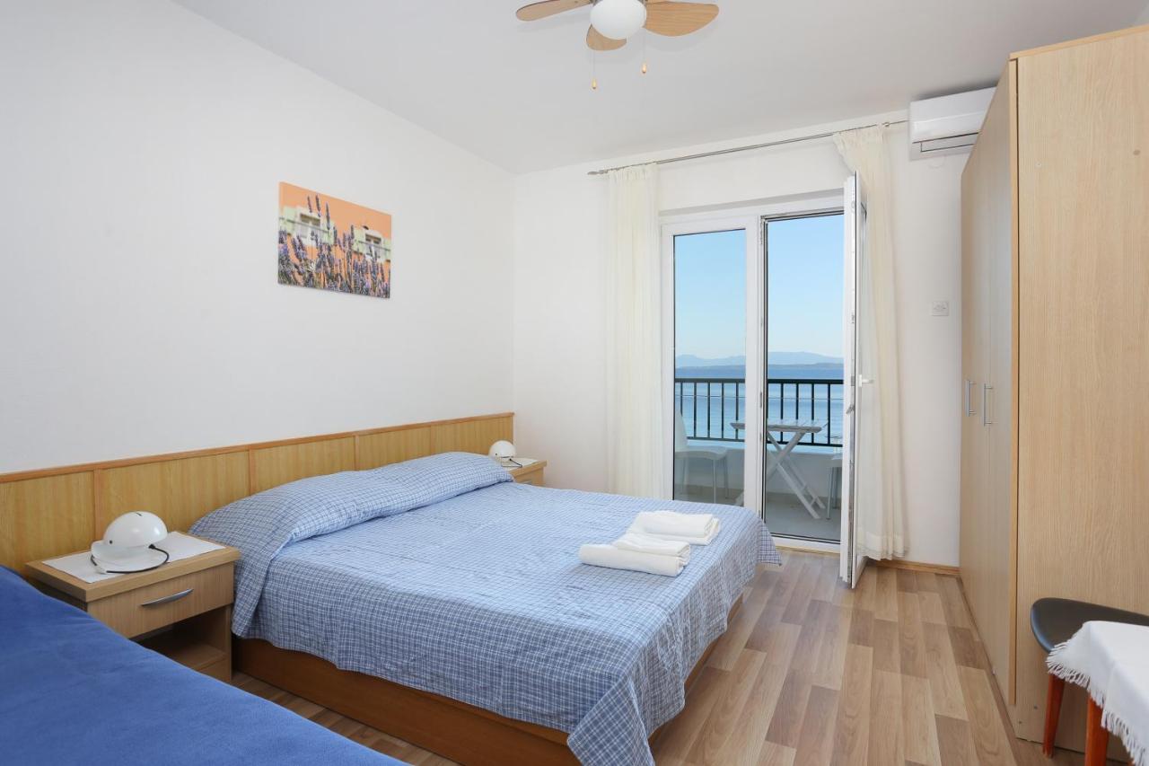 Apartments By The Sea Igrane, Makarska - 6653 Eksteriør billede