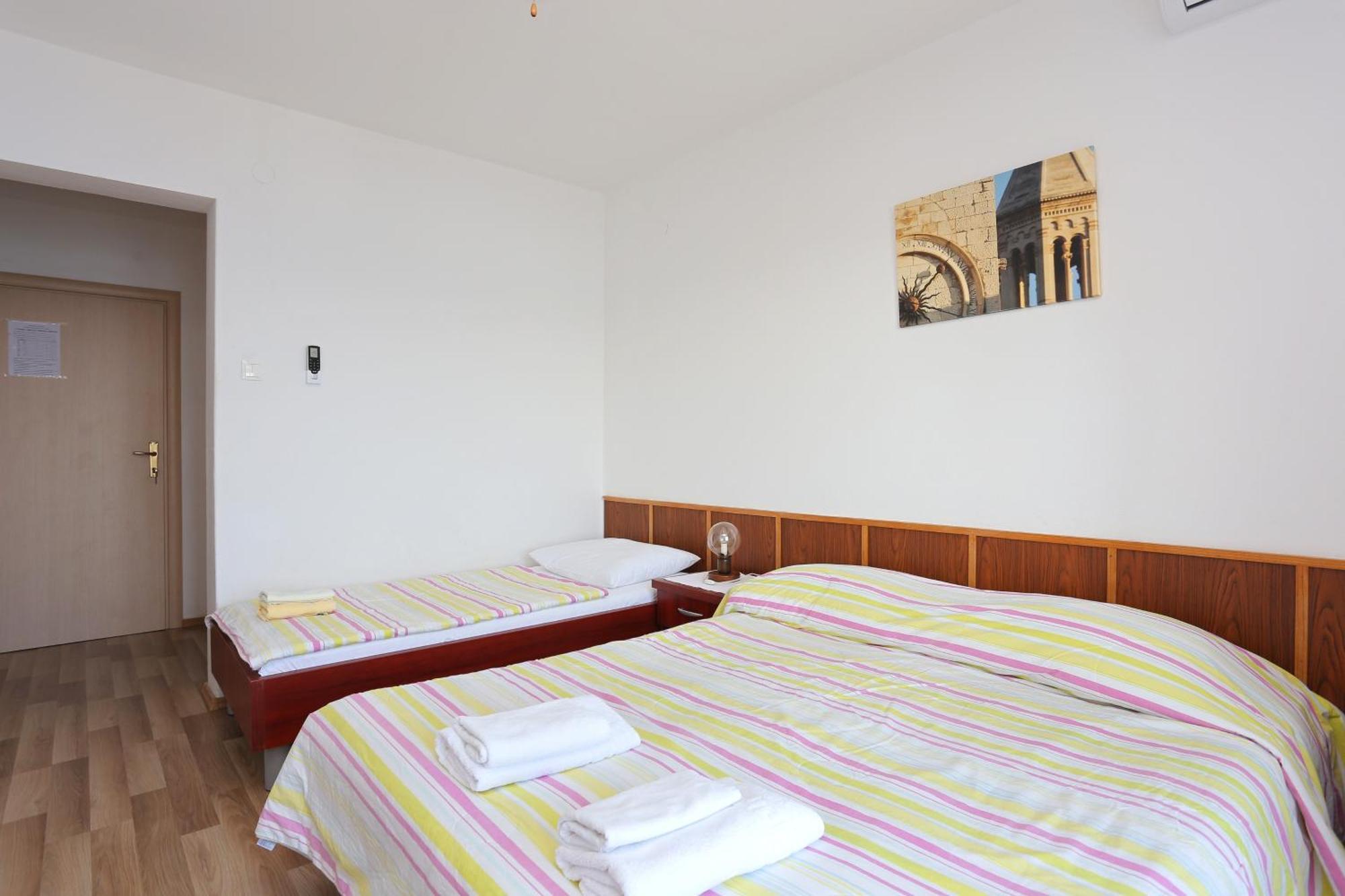 Apartments By The Sea Igrane, Makarska - 6653 Værelse billede